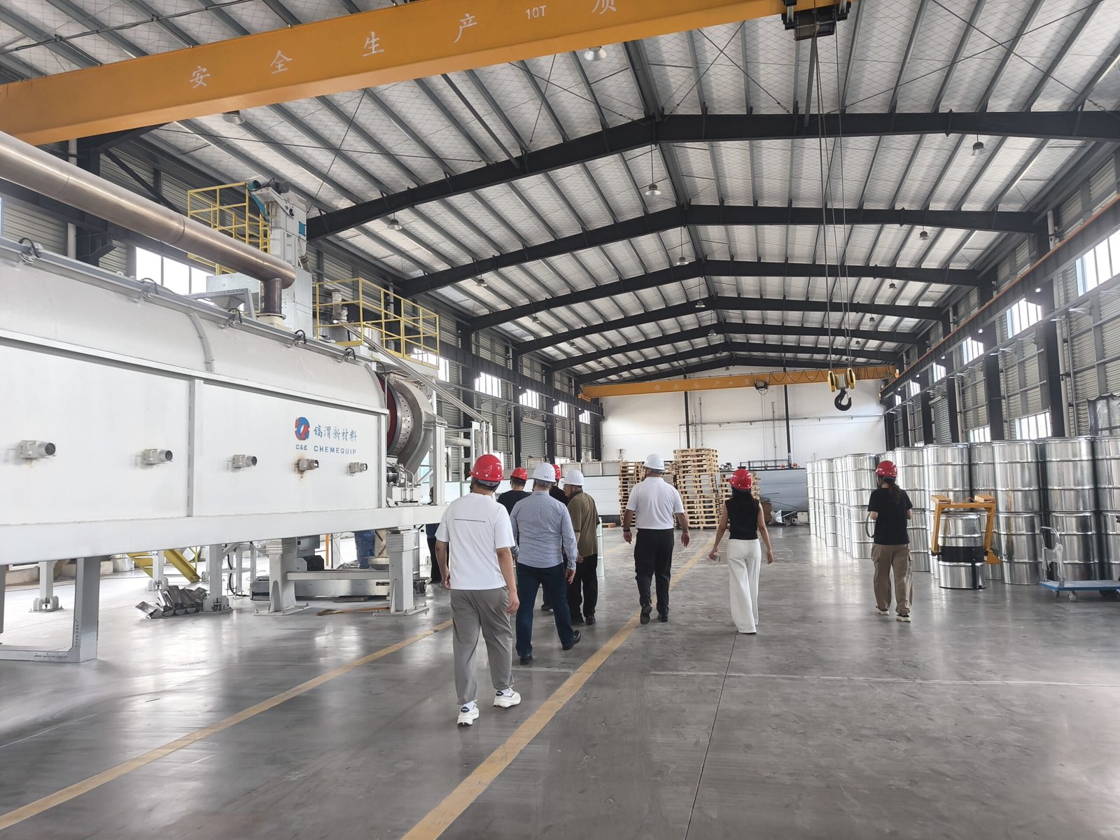 Diagram showing gas flow control into a furnace.