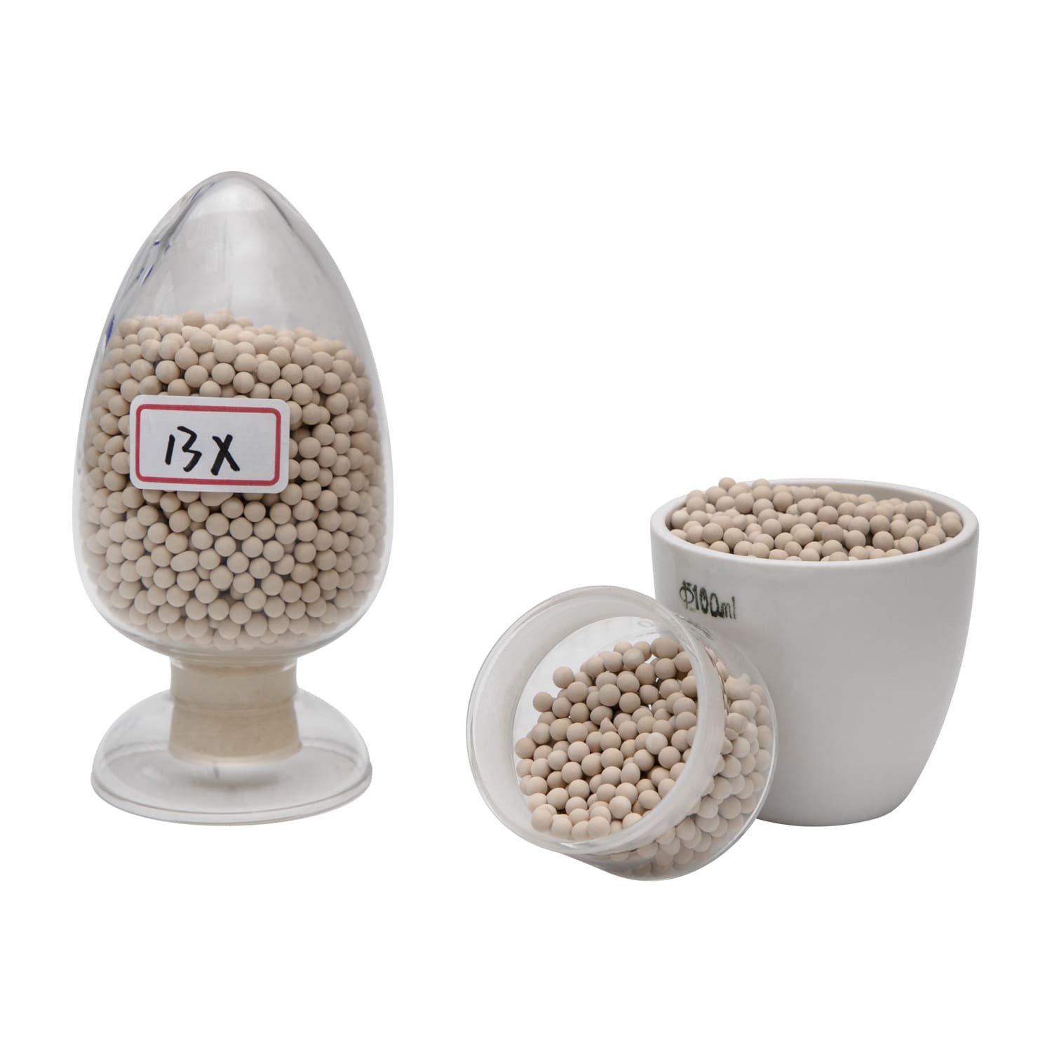 Depiction of SO₂ molecules being adsorbed onto a specialized molecular sieve surface